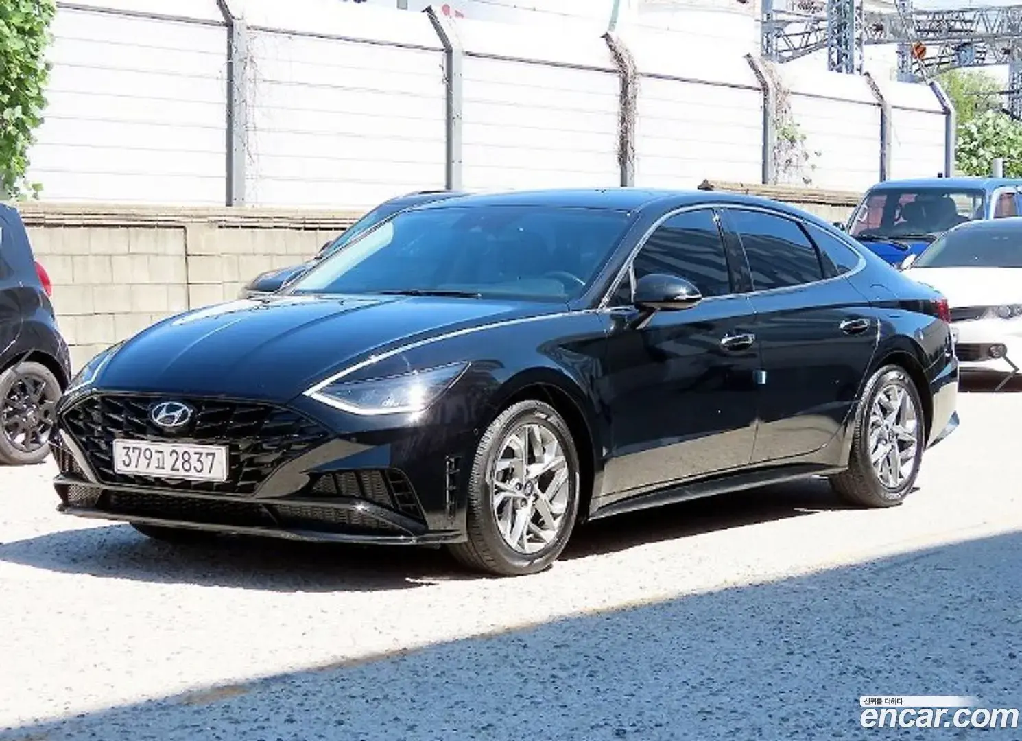 Main__Slider__Photo:Sonata Hyundai 2022.4-1