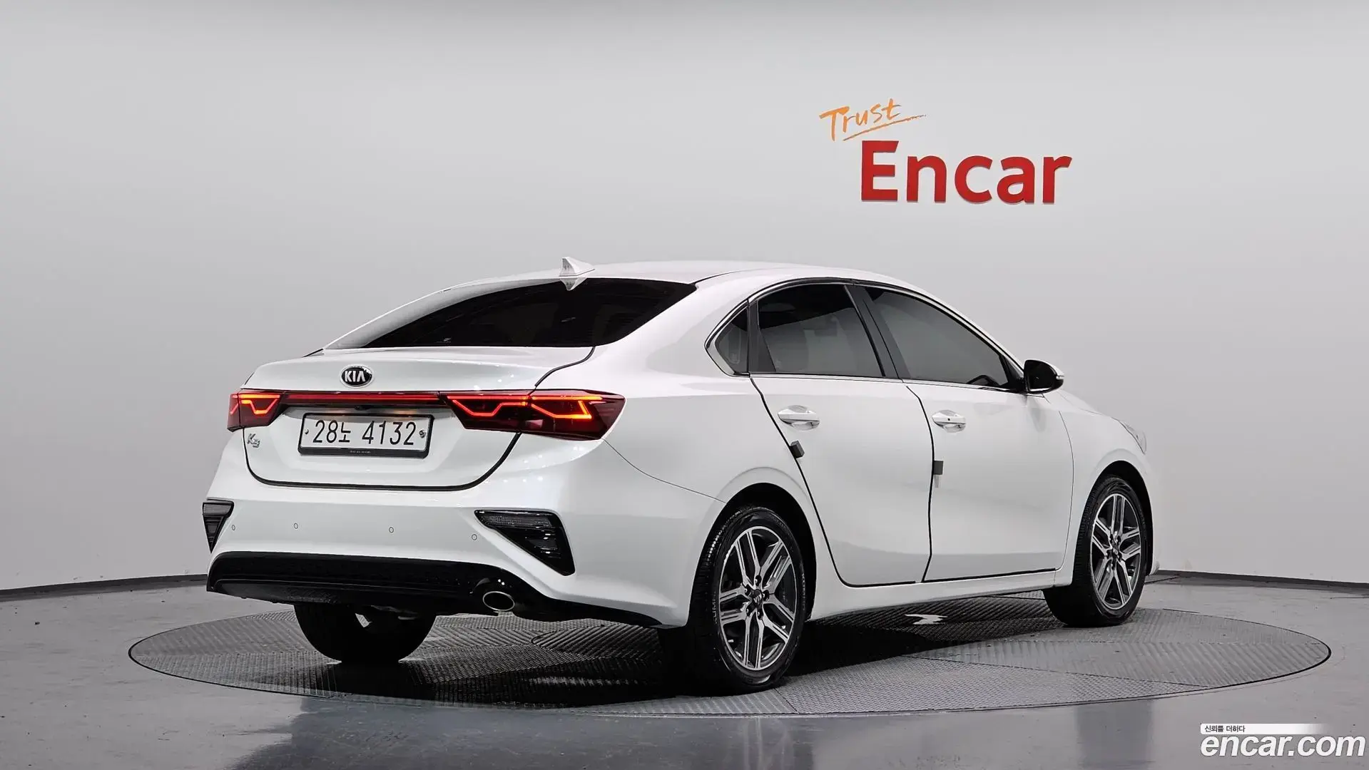 Main__Slider__Photo:K3 Kia 2019.6-1
