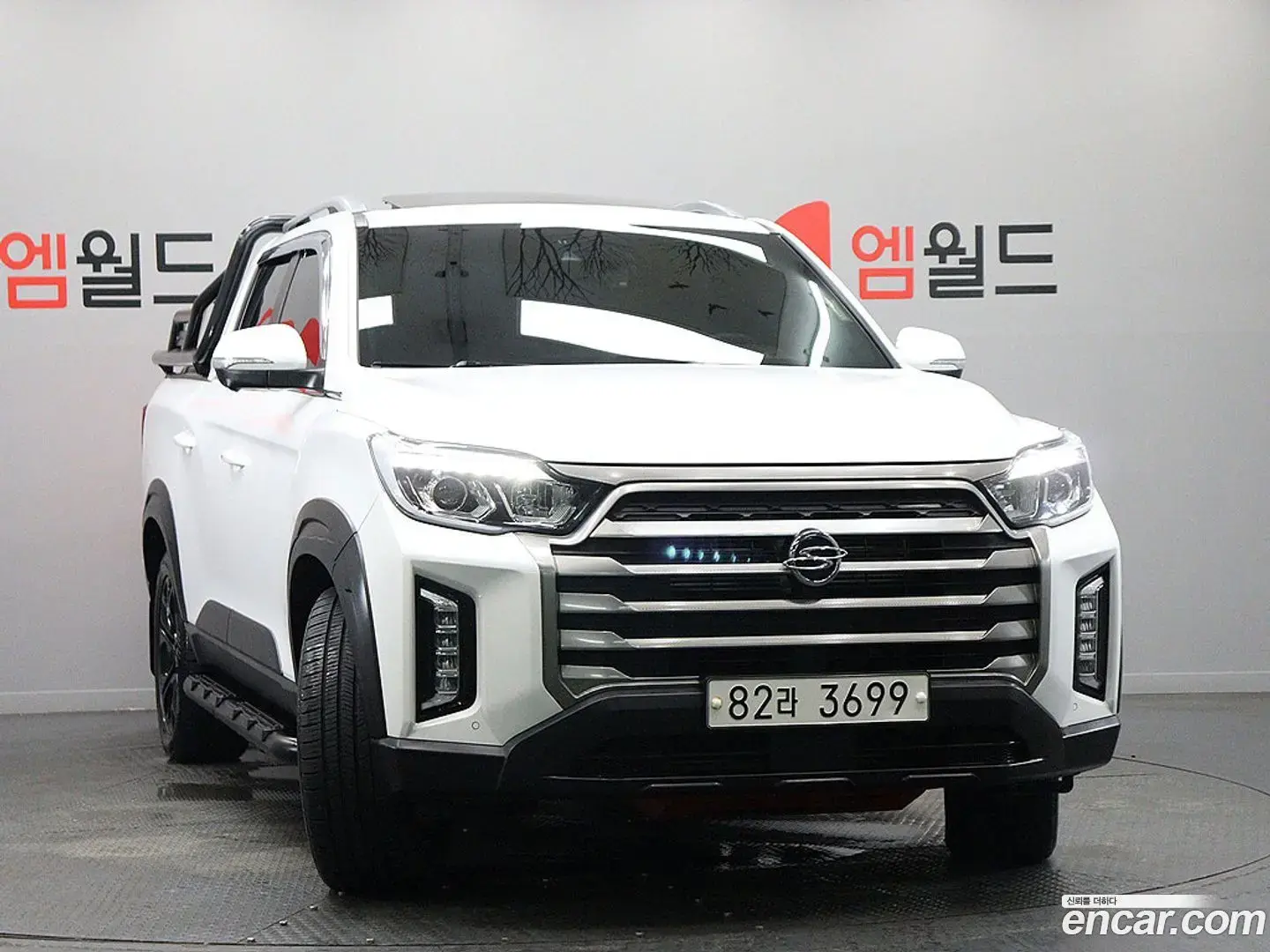 Main__Slider__Photo:Rexton KG Mobility 2021.5-1