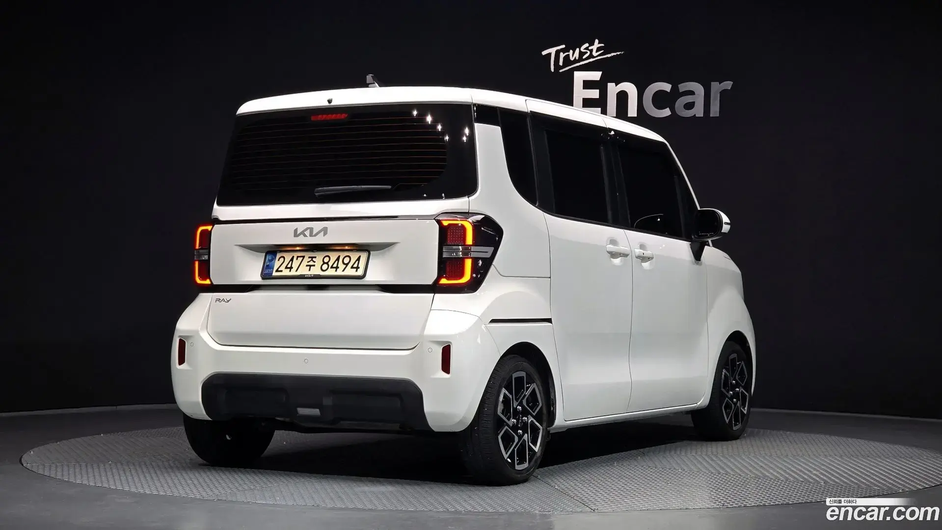 Main__Slider__Photo:RAY Kia 2023.5-1