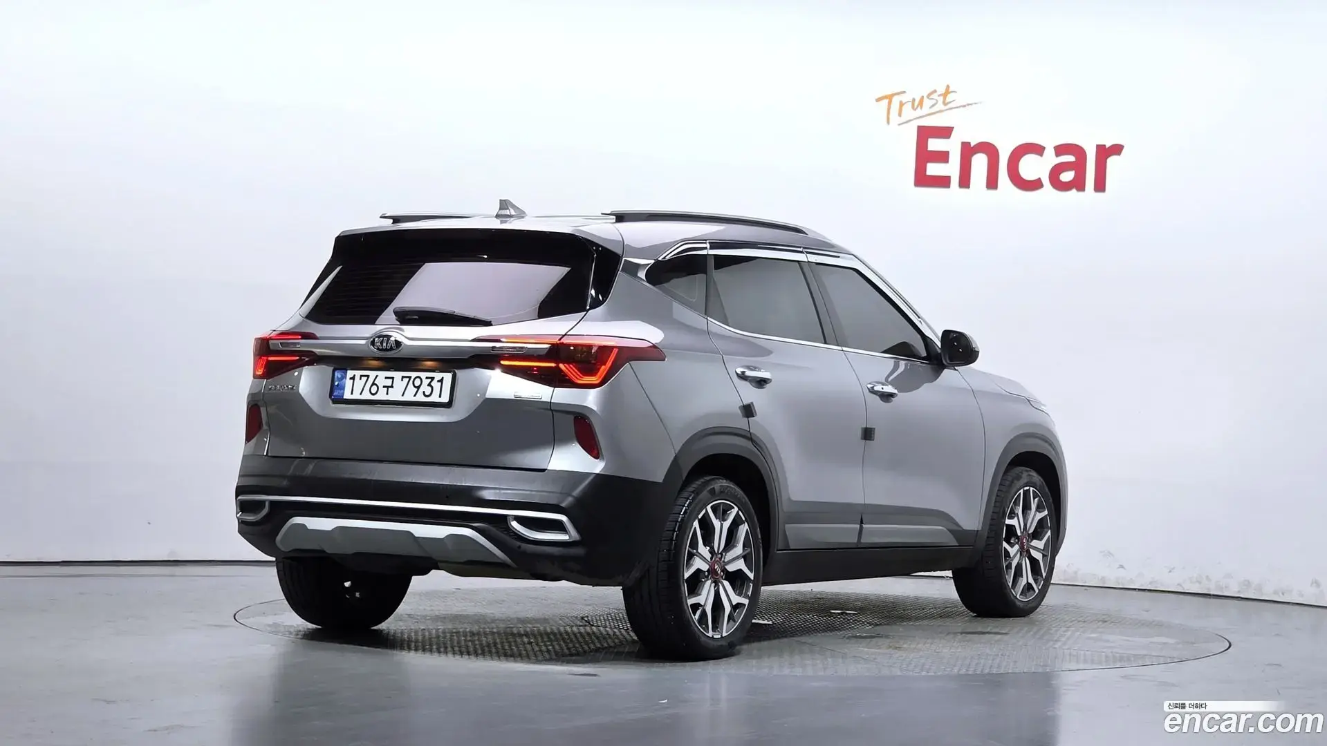 Main__Slider__Photo:Seltos Kia 2019.8-1