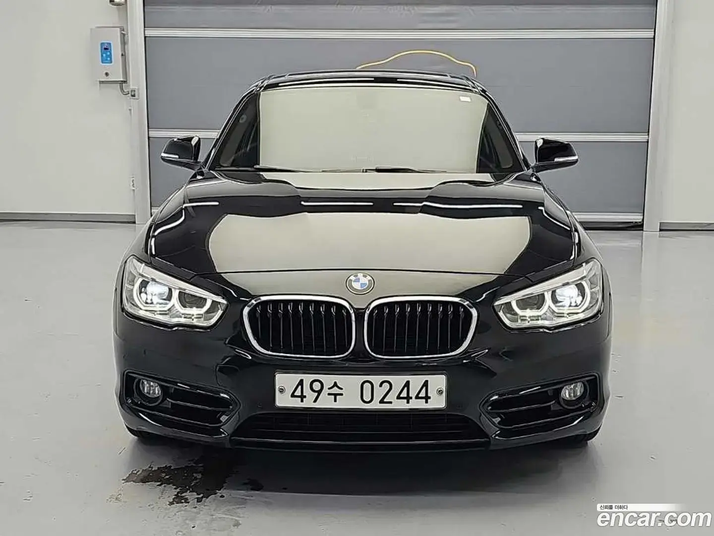 Main__Slider__Photo:1-Series BMW 2015.10-1