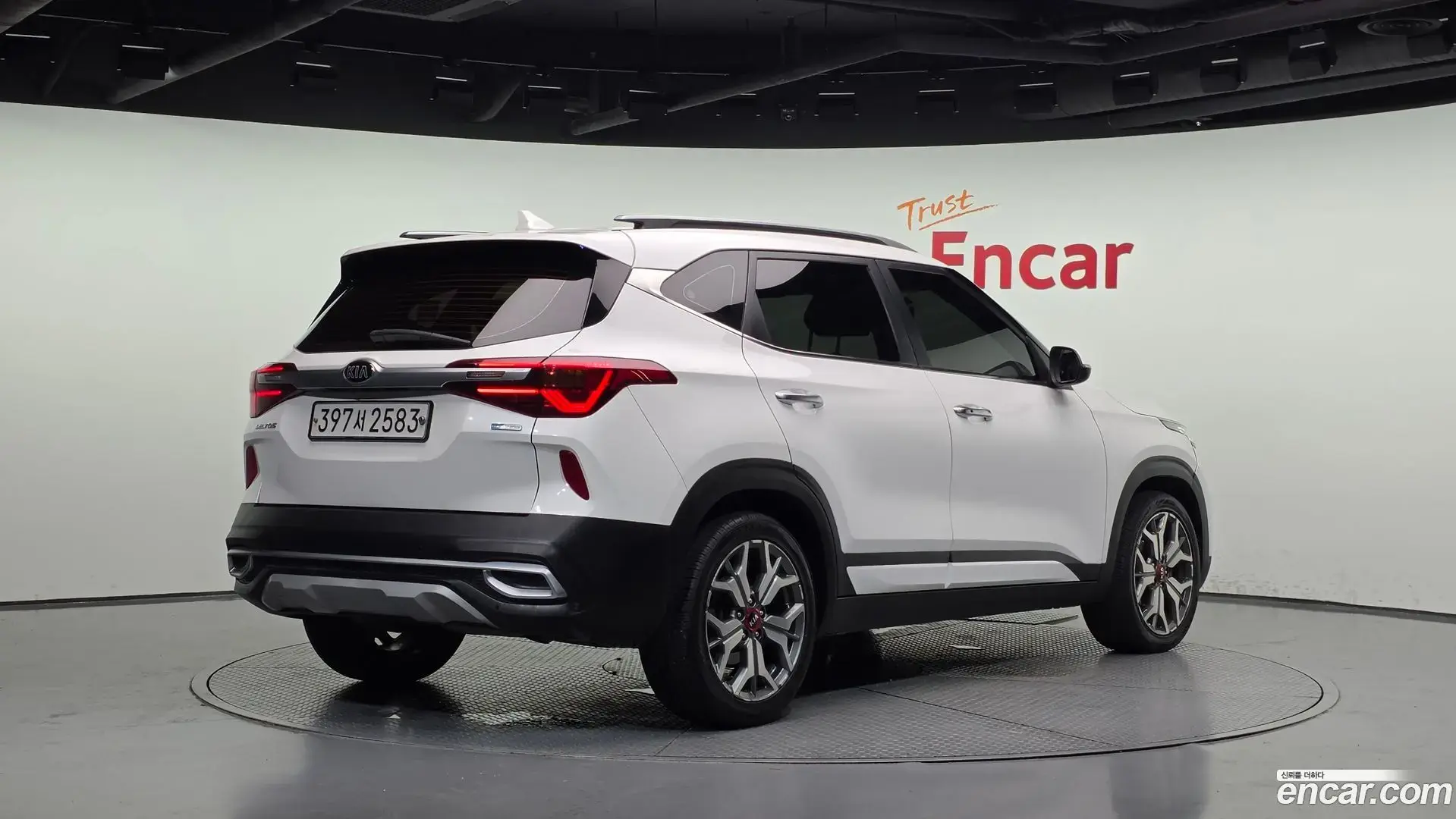 Main__Slider__Photo:Seltos Kia 2020.1-1