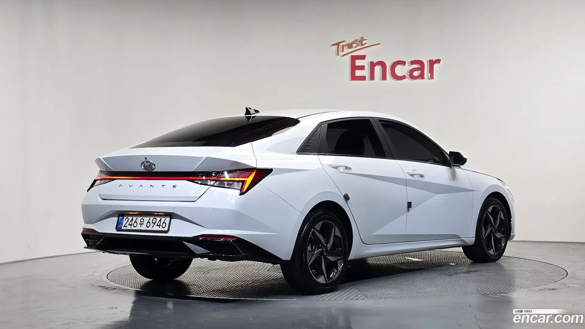 Main__Slider__Photo:AVANTE Hyundai 2020.8-1