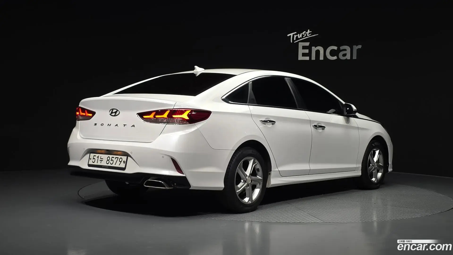 Main__Slider__Photo:Sonata Hyundai 2018.2-1