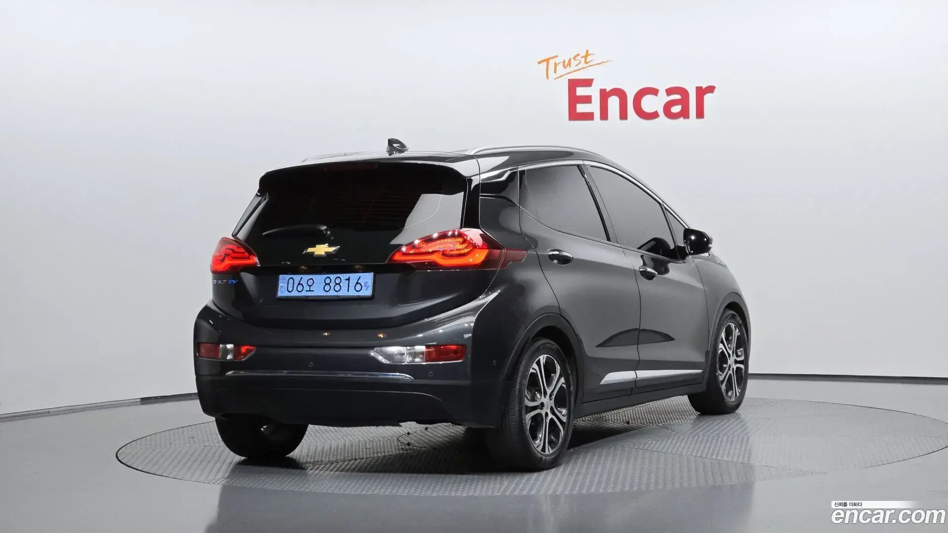 Main__Slider__Photo:Bolt EV Chevrolet 2019.11-1
