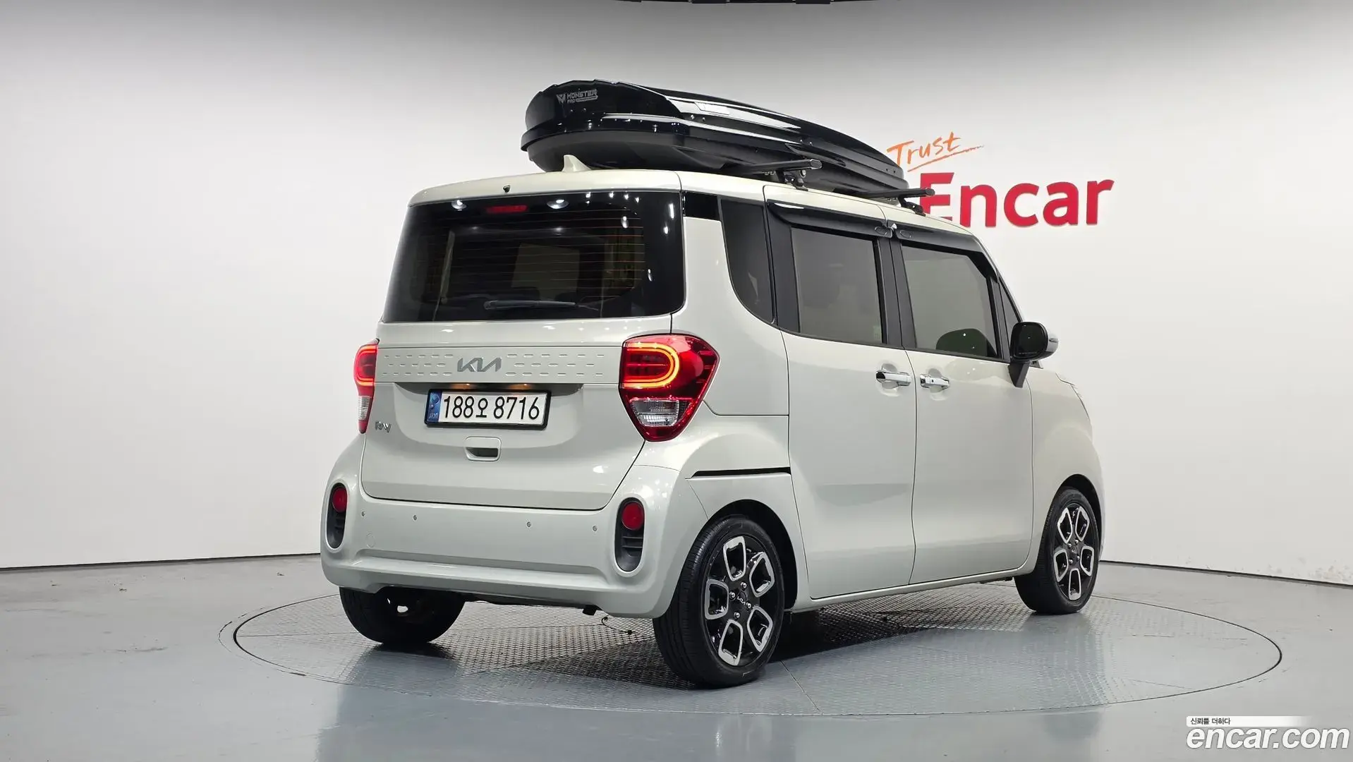 Main__Slider__Photo:RAY Kia 2022.5-1