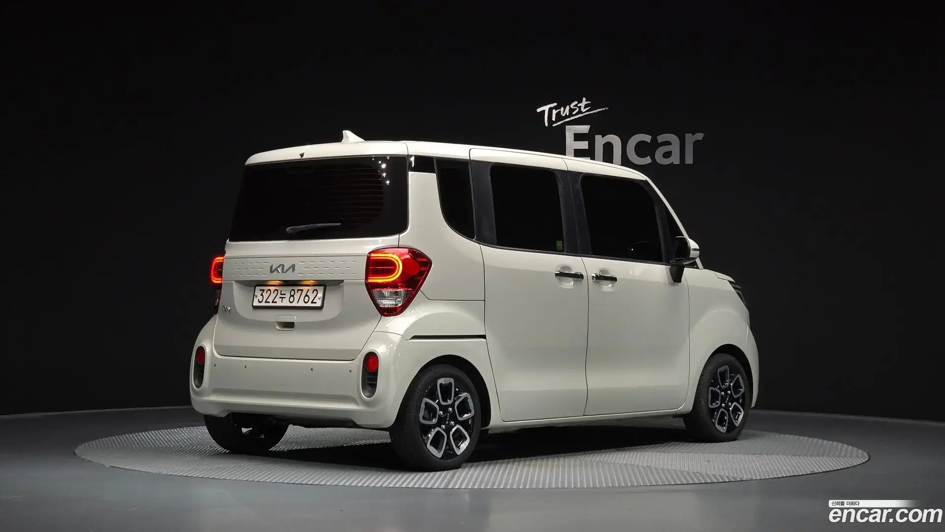 Main__Slider__Photo:RAY Kia 2022.7-1