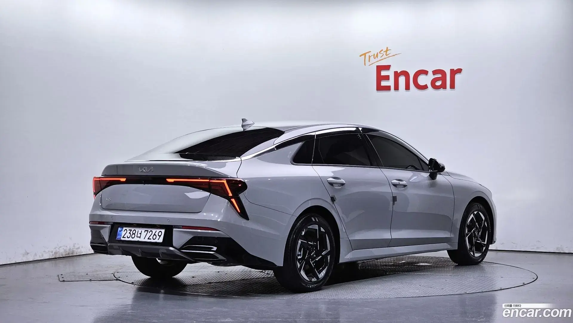 Main__Slider__Photo:K5 Kia 2026.1-1