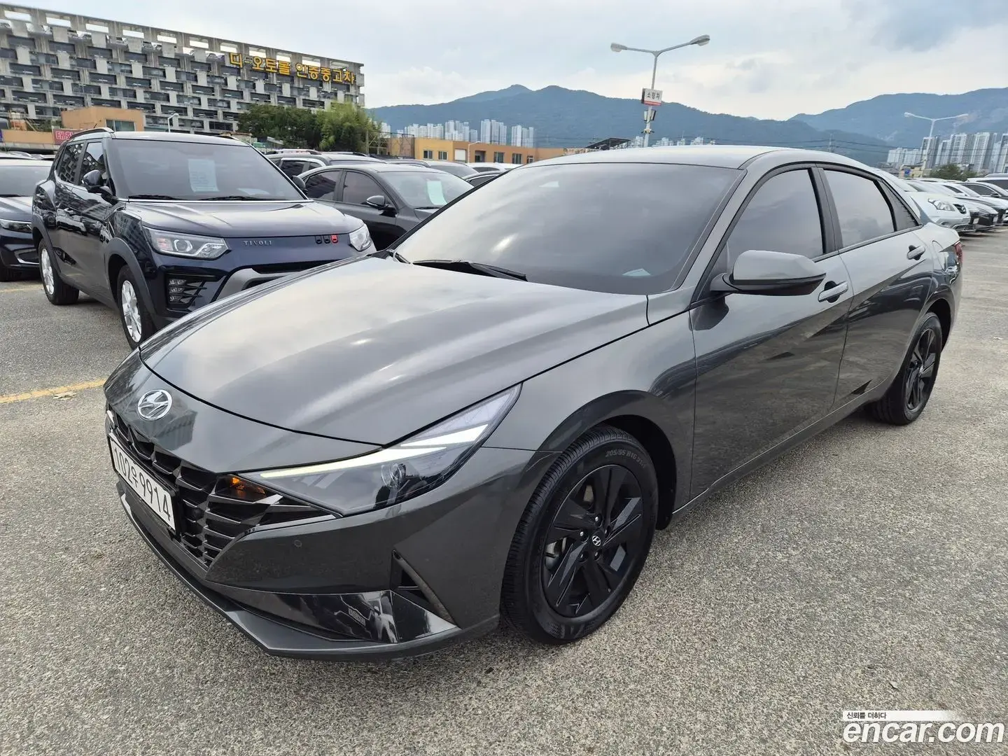 Main__Slider__Photo:AVANTE Hyundai 2022.10-1