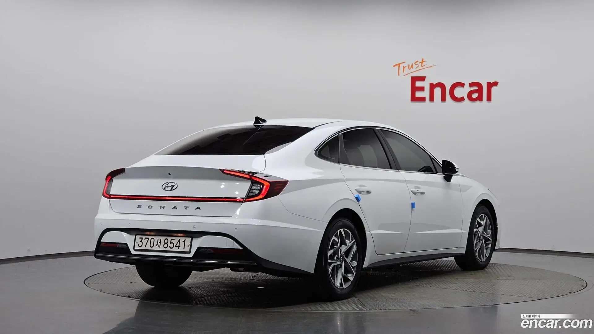 Main__Slider__Photo:Sonata Hyundai 2022.11-1