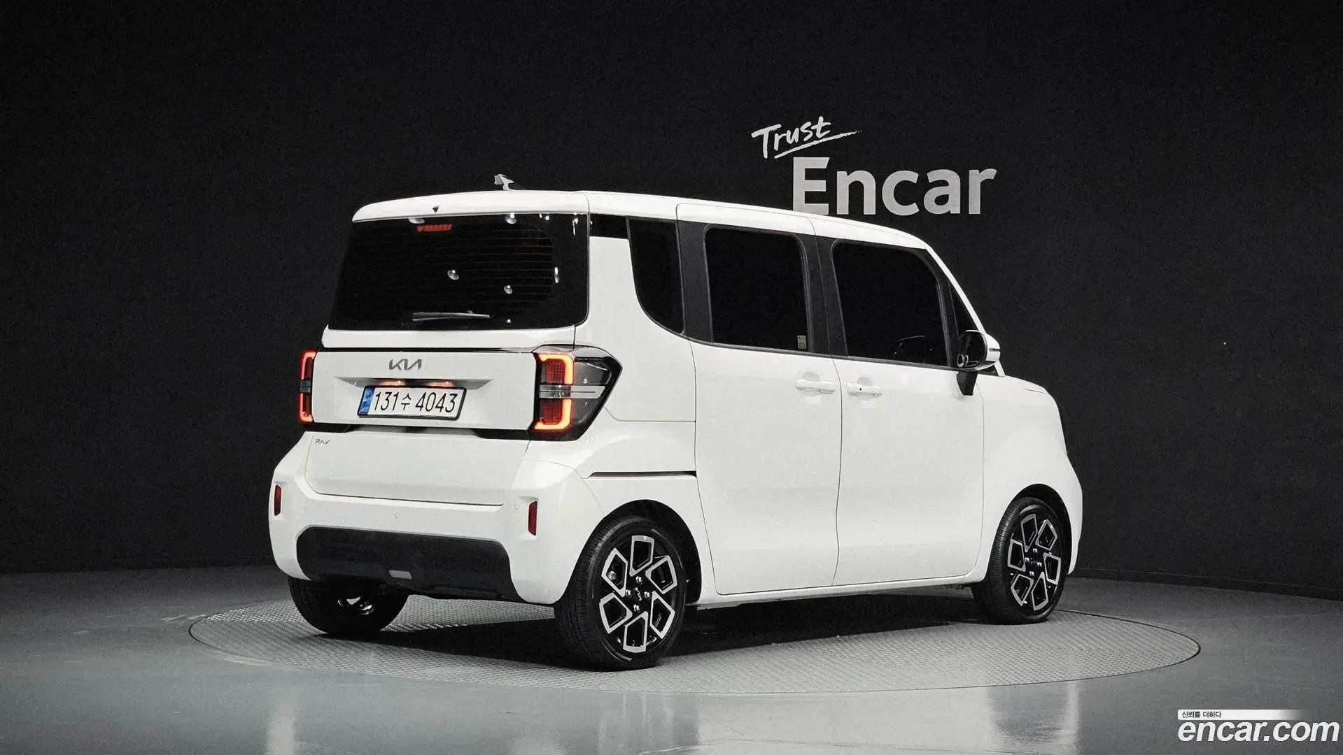 Main__Slider__Photo:RAY Kia 2022.9-1
