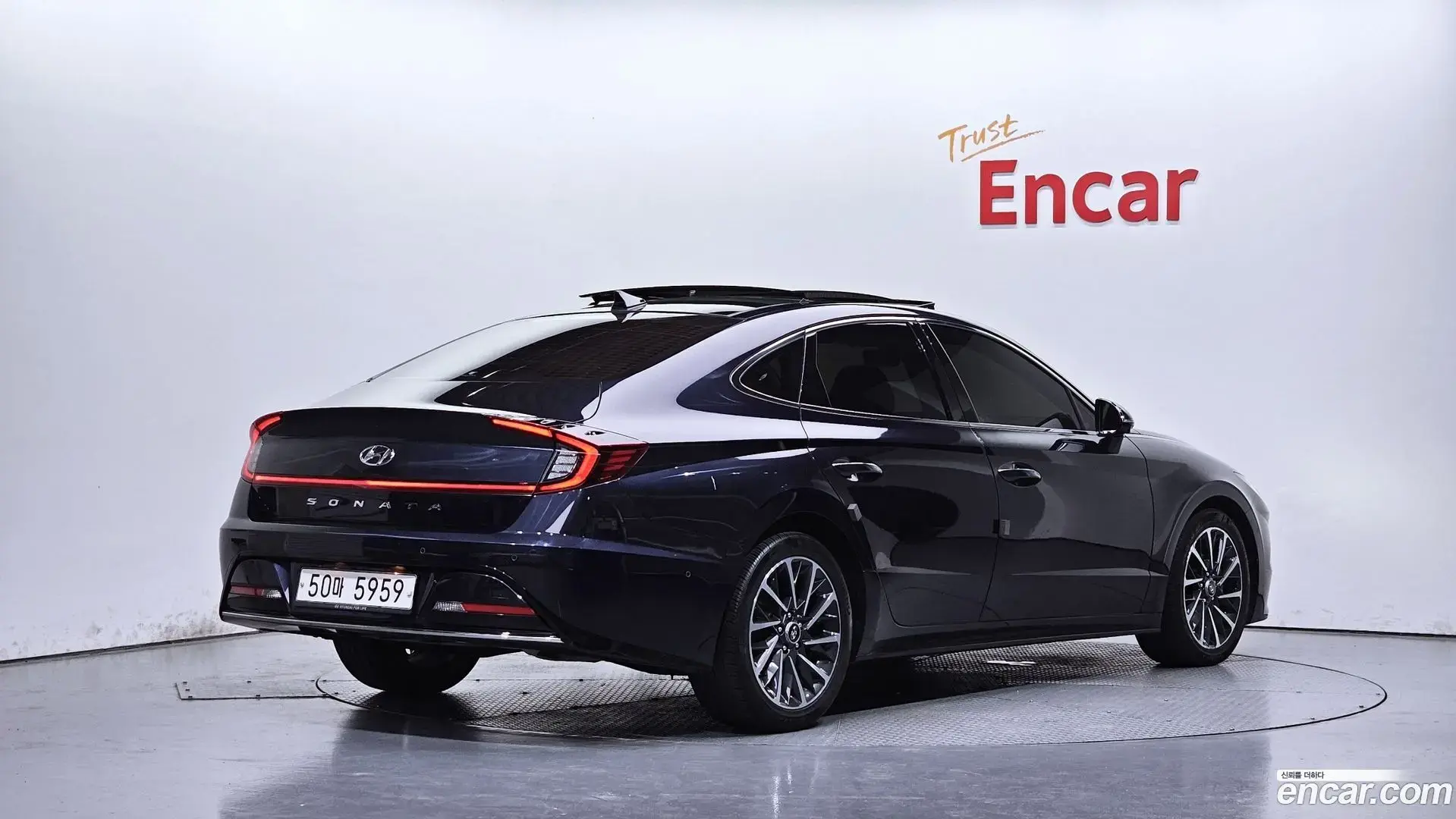 Main__Slider__Photo:Sonata Hyundai 2019.3-1