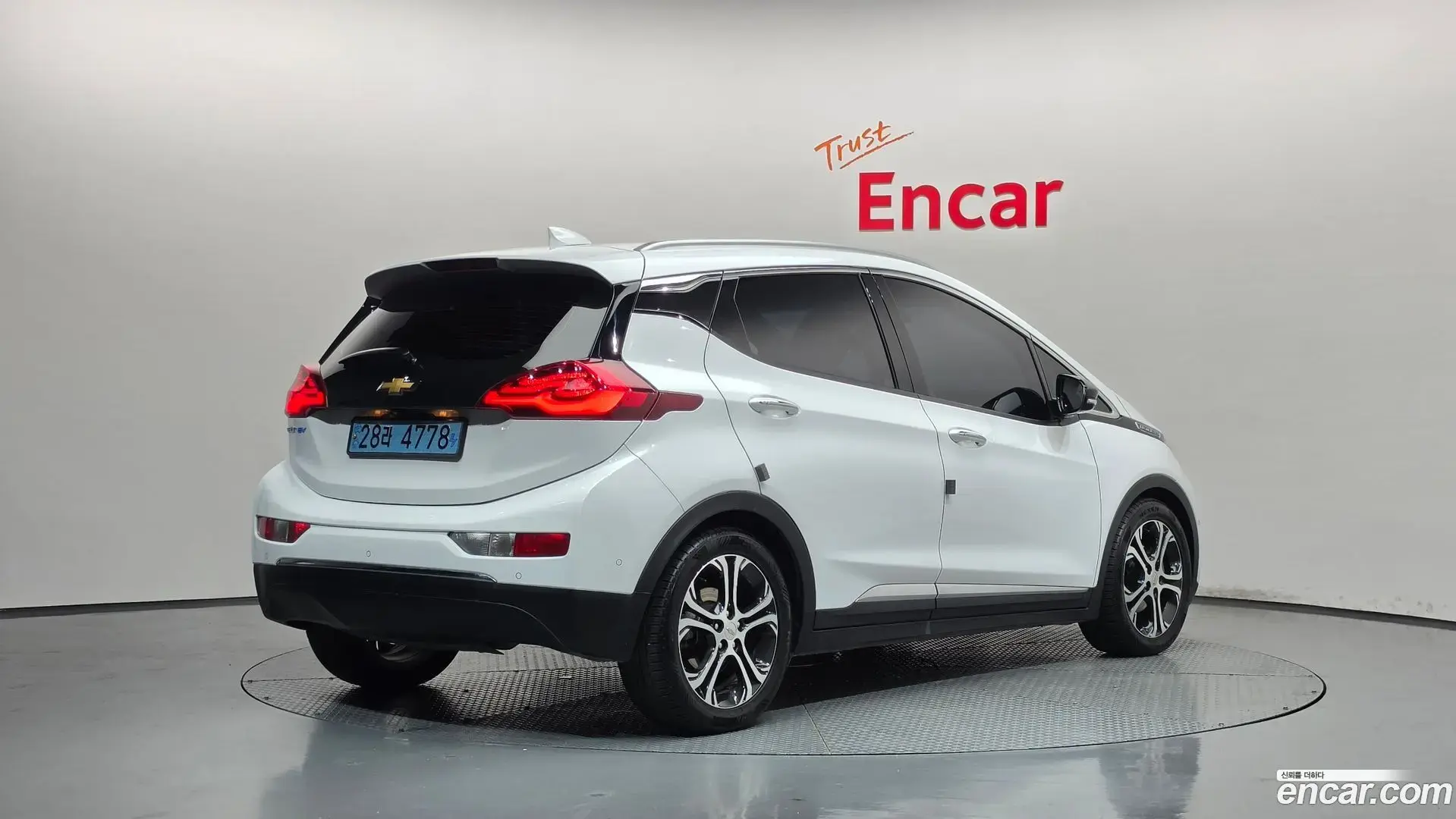 Main__Slider__Photo:Bolt EV Chevrolet 2019.10-1