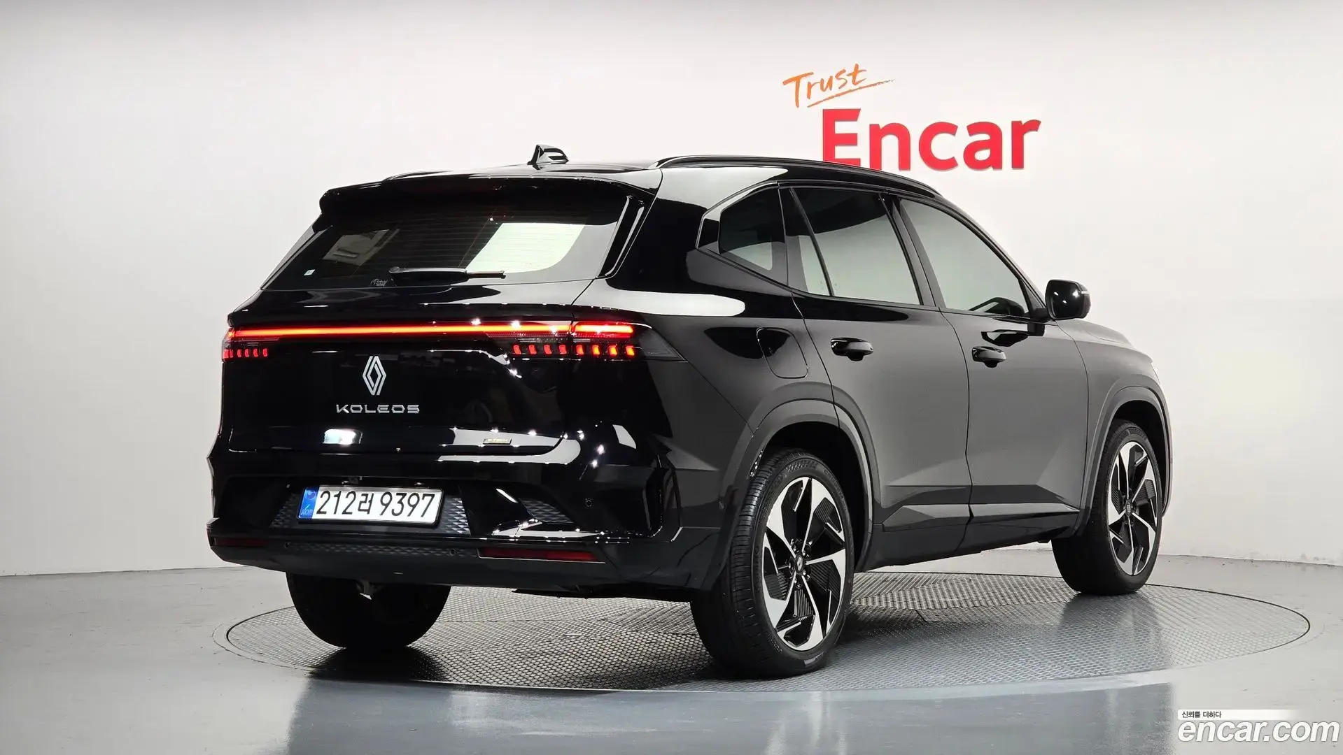 Main__Slider__Photo:Grand Koleos Renault Korea 2025.9-1