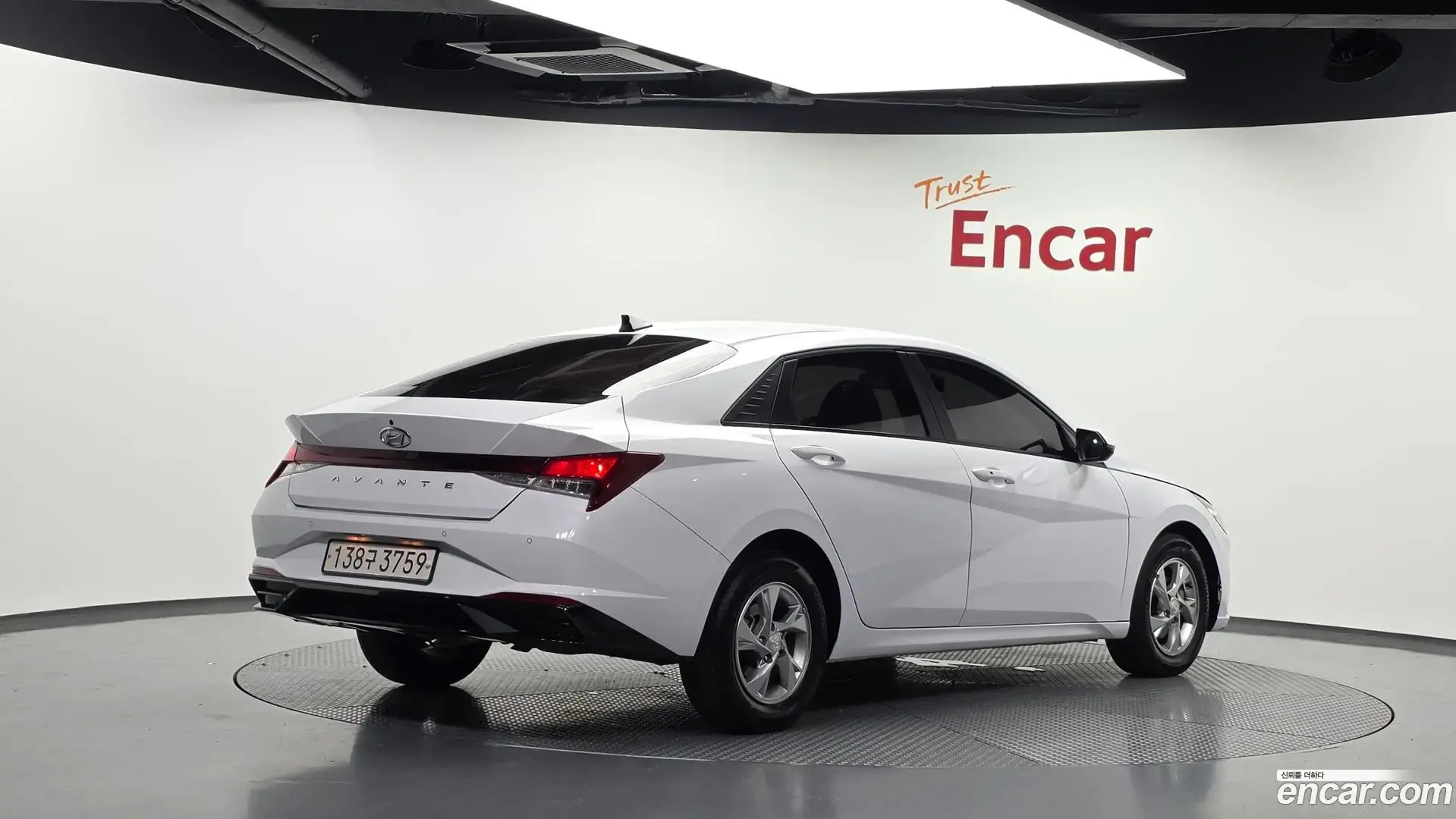 Main__Slider__Photo:AVANTE Hyundai 2021.8-1