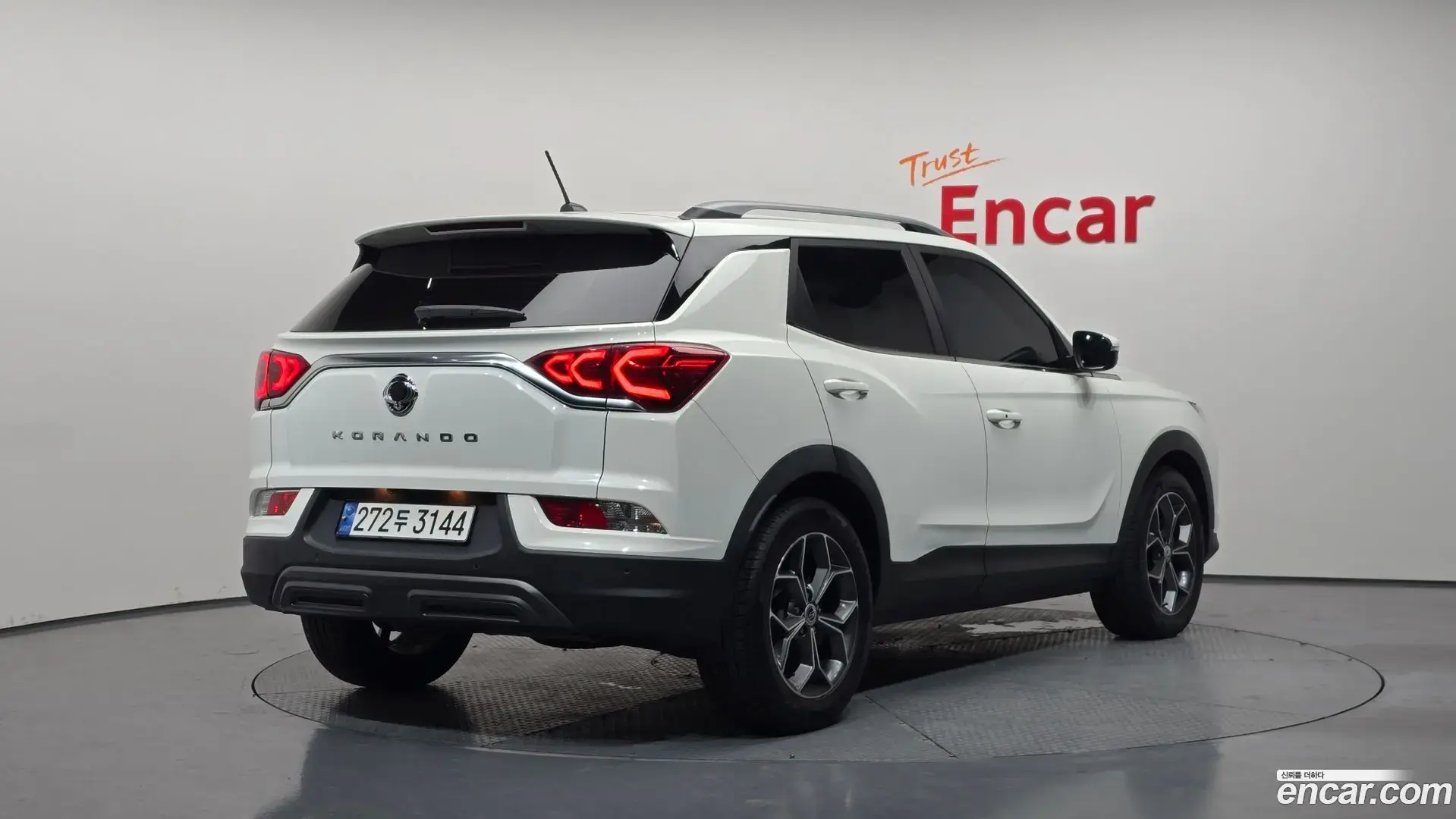Main__Slider__Photo:KORANDO KG Mobility 2019.4-1