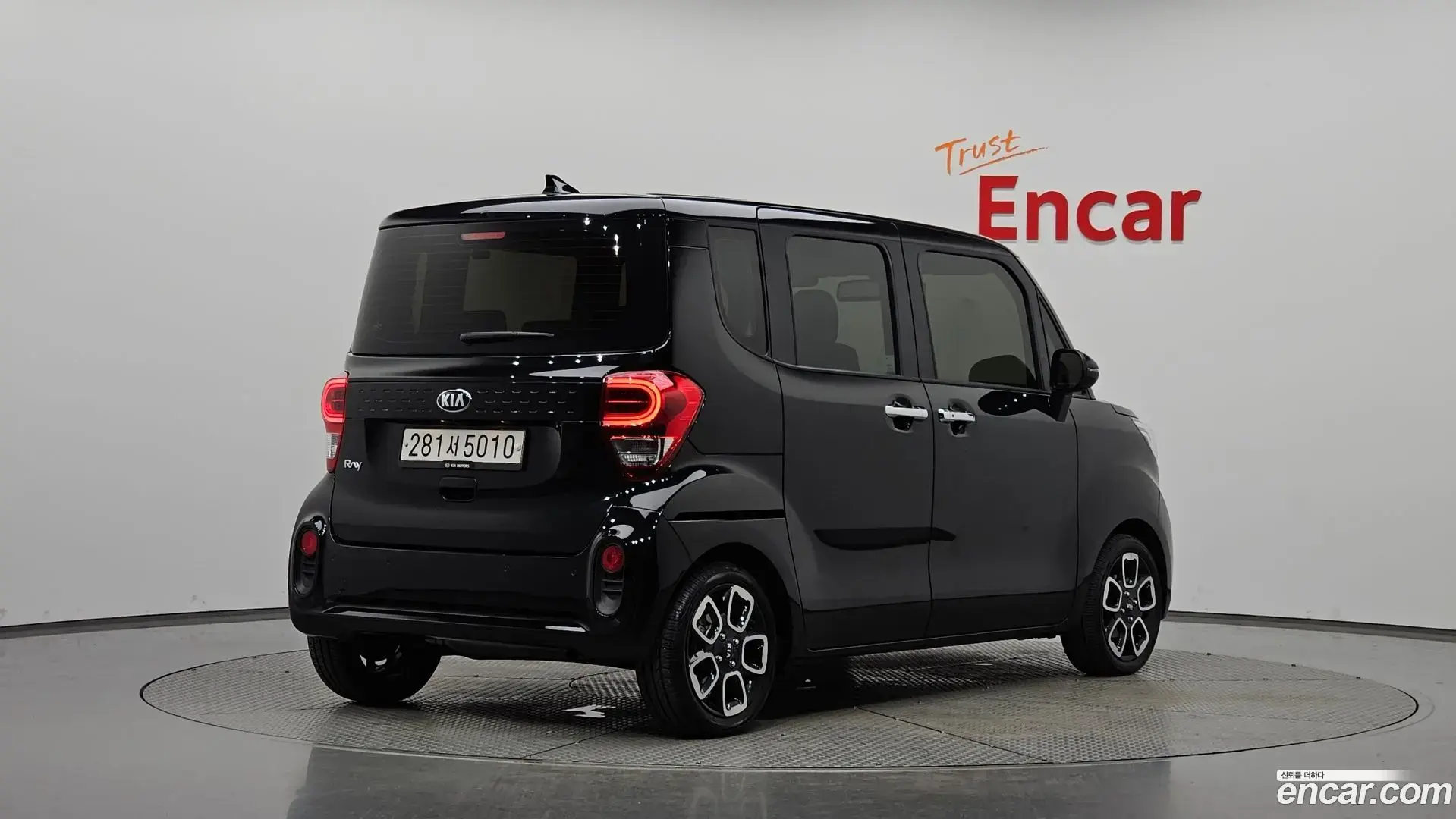 Main__Slider__Photo:RAY Kia 2020.6-1