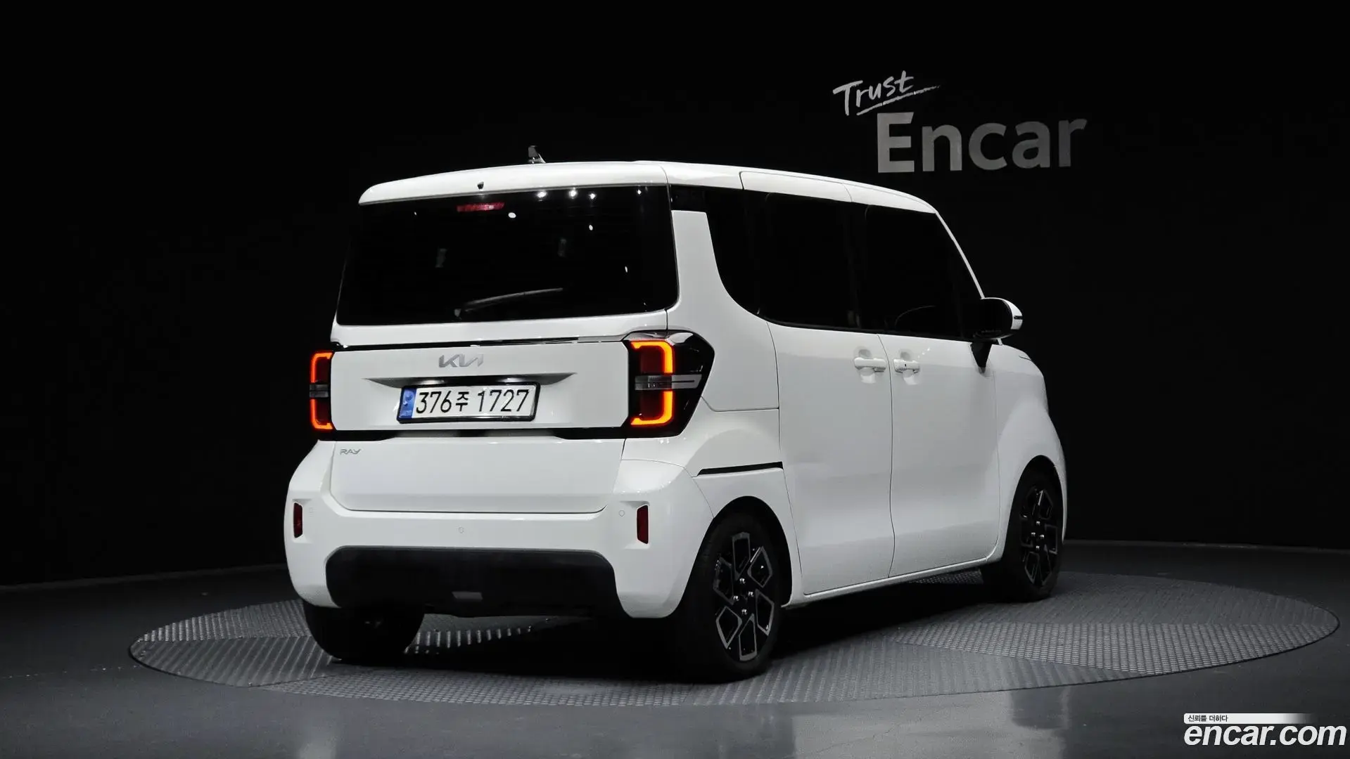 Main__Slider__Photo:RAY Kia 2022.8-1
