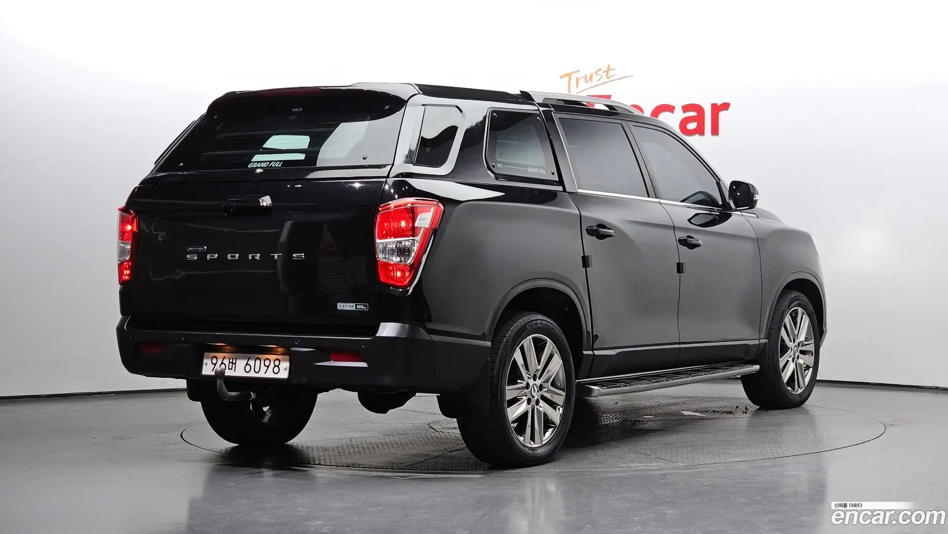 Main__Slider__Photo:Rexton KG Mobility 2018.7-1