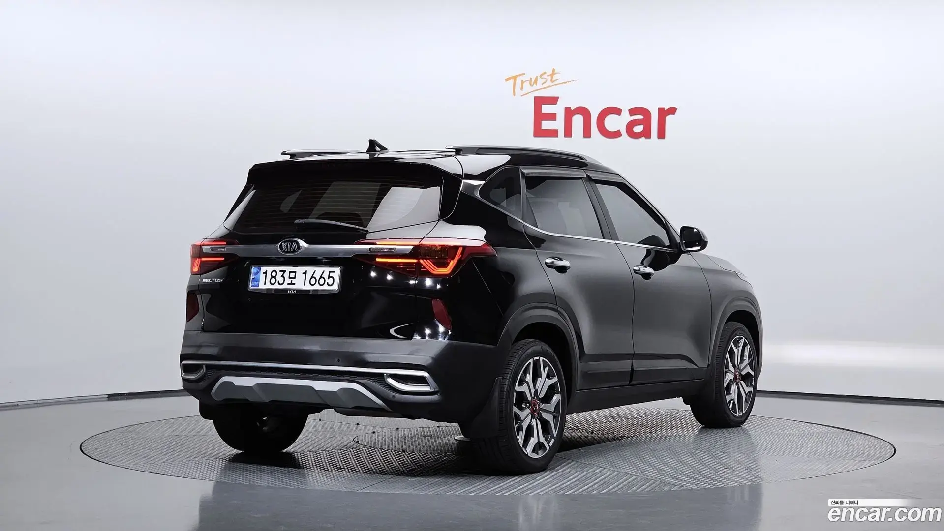 Main__Slider__Photo:Seltos Kia 2020.11-1