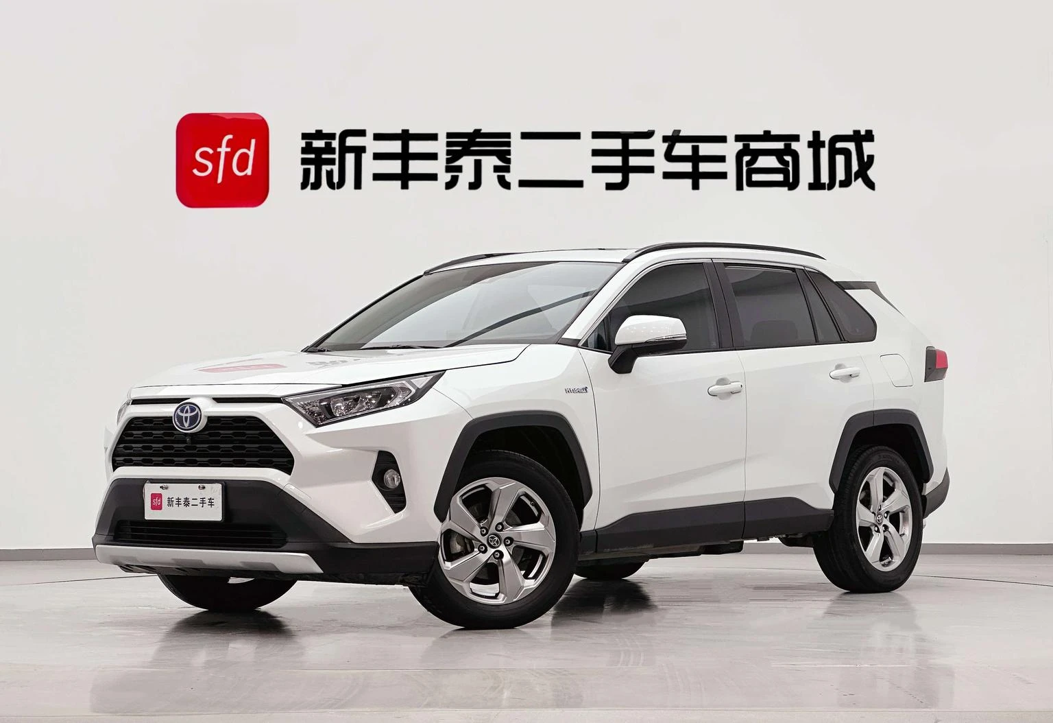 Main__Slider__Photo:undefined undefined 2022-0