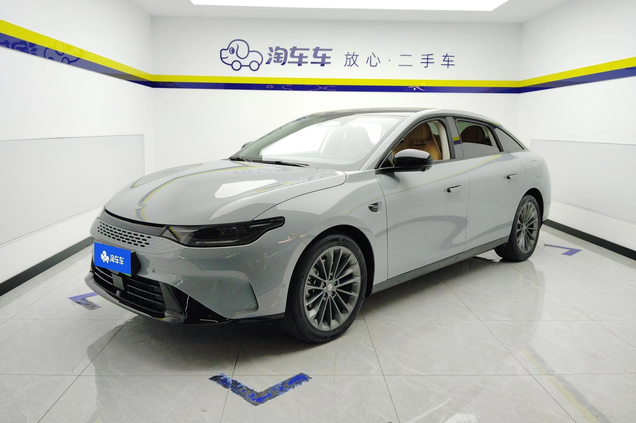 Main__Slider__Photo:undefined undefined 2024-0