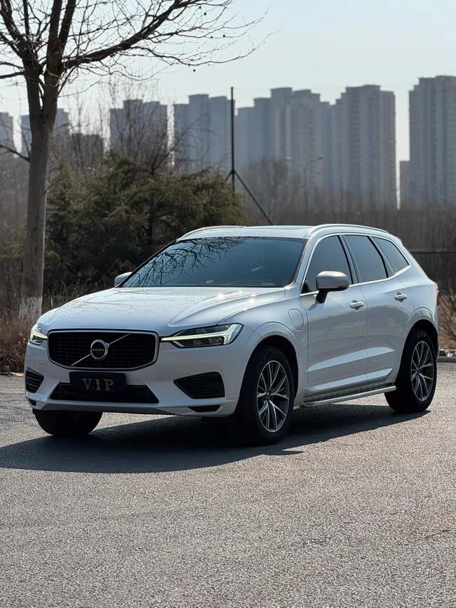 Main__Slider__Photo:undefined undefined 2019-0