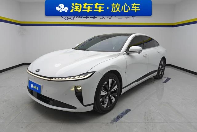 Main__Slider__Photo:undefined undefined 2025-0