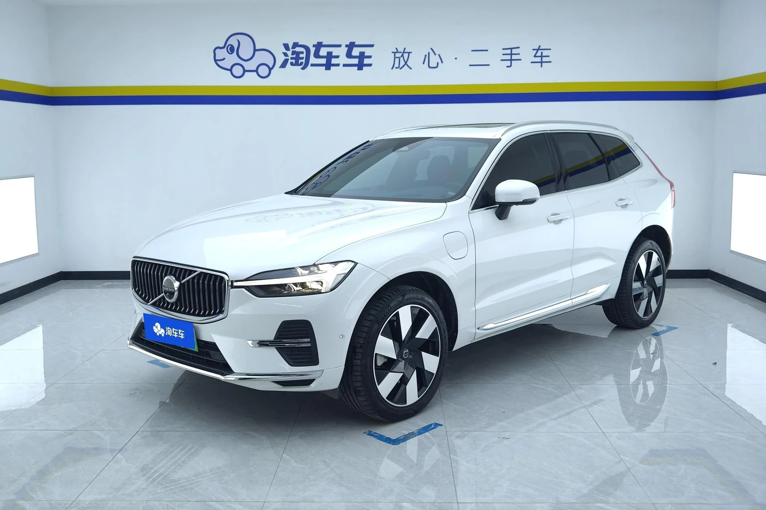 Main__Slider__Photo:undefined undefined 2025-0