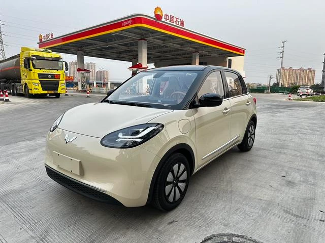 Main__Slider__Photo:undefined undefined 2025-0