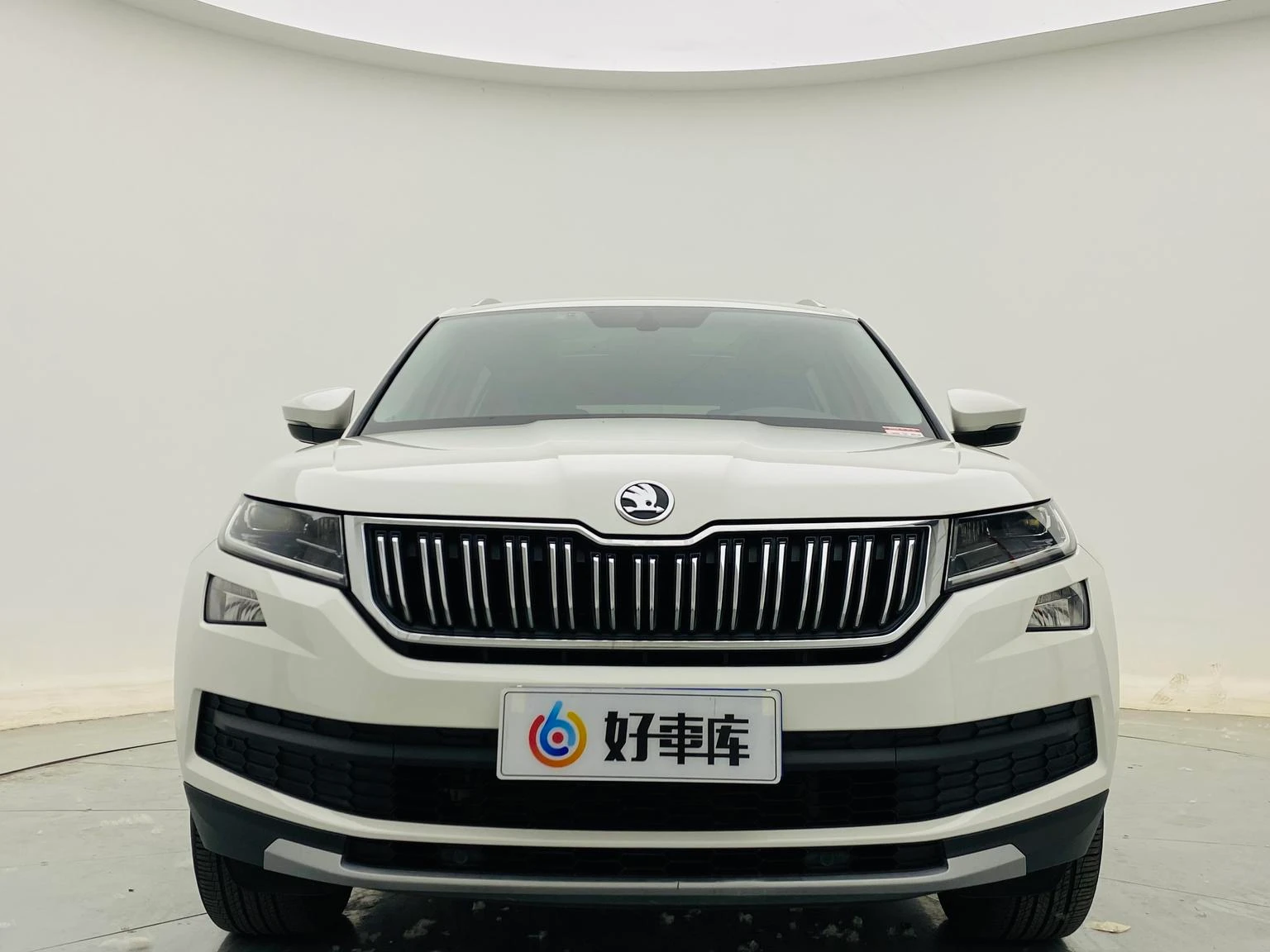 Main__Slider__Photo:undefined undefined 2019-1