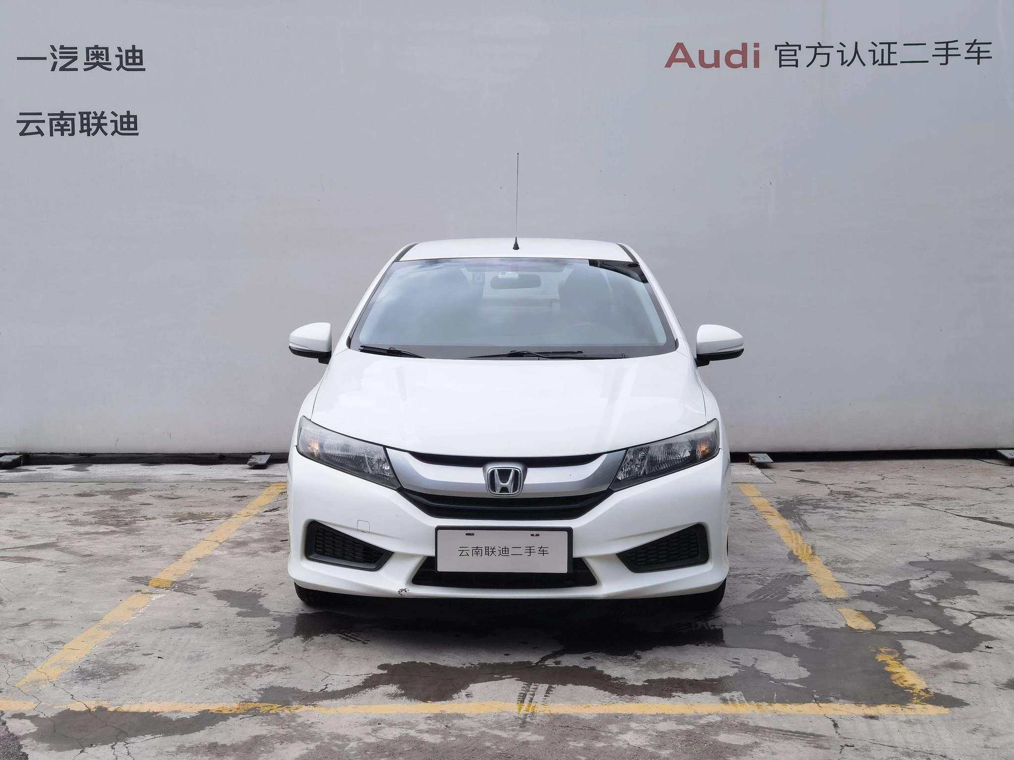 Main__Slider__Photo:undefined undefined 2015-1