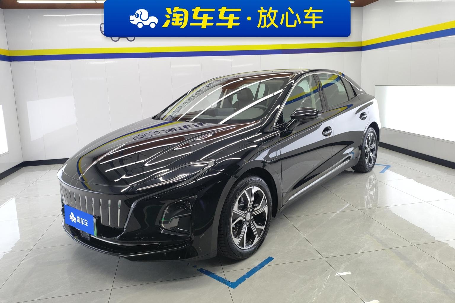 Main__Slider__Photo:undefined undefined 2023-0