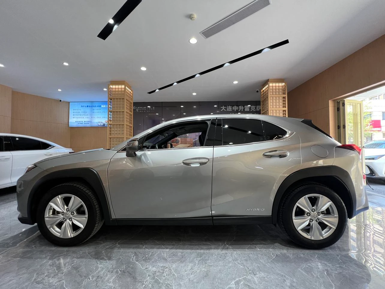 Main__Slider__Photo:undefined undefined 2020-1
