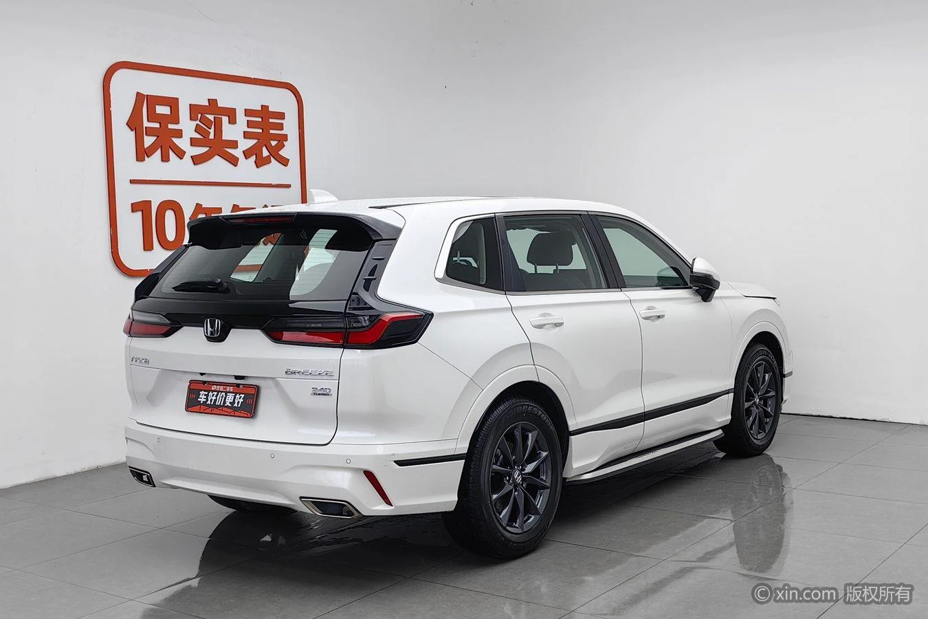 Main__Slider__Photo:undefined undefined 2023-1