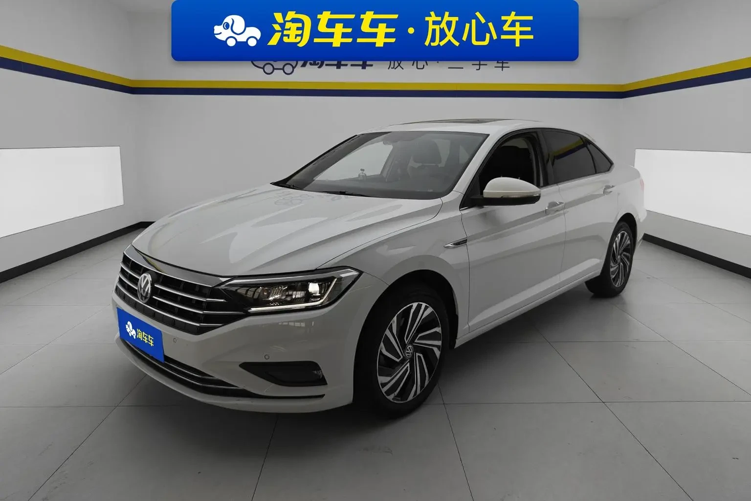 Main__Slider__Photo:undefined undefined 2019-0