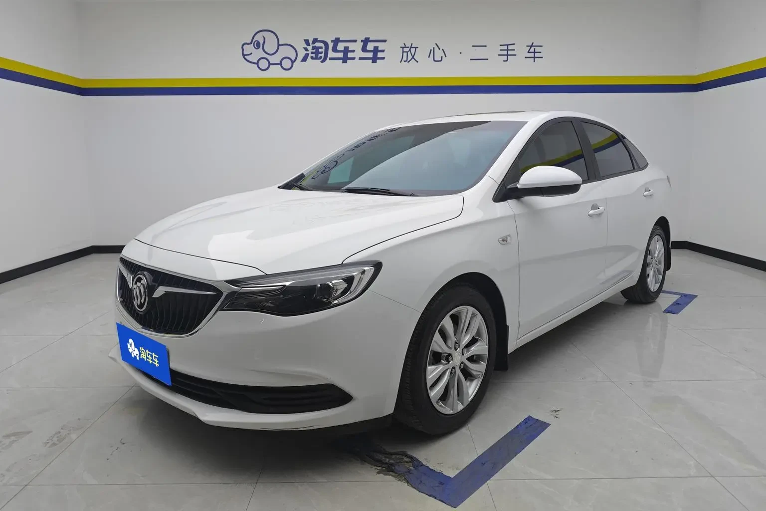 Main__Slider__Photo:undefined undefined 2021-0