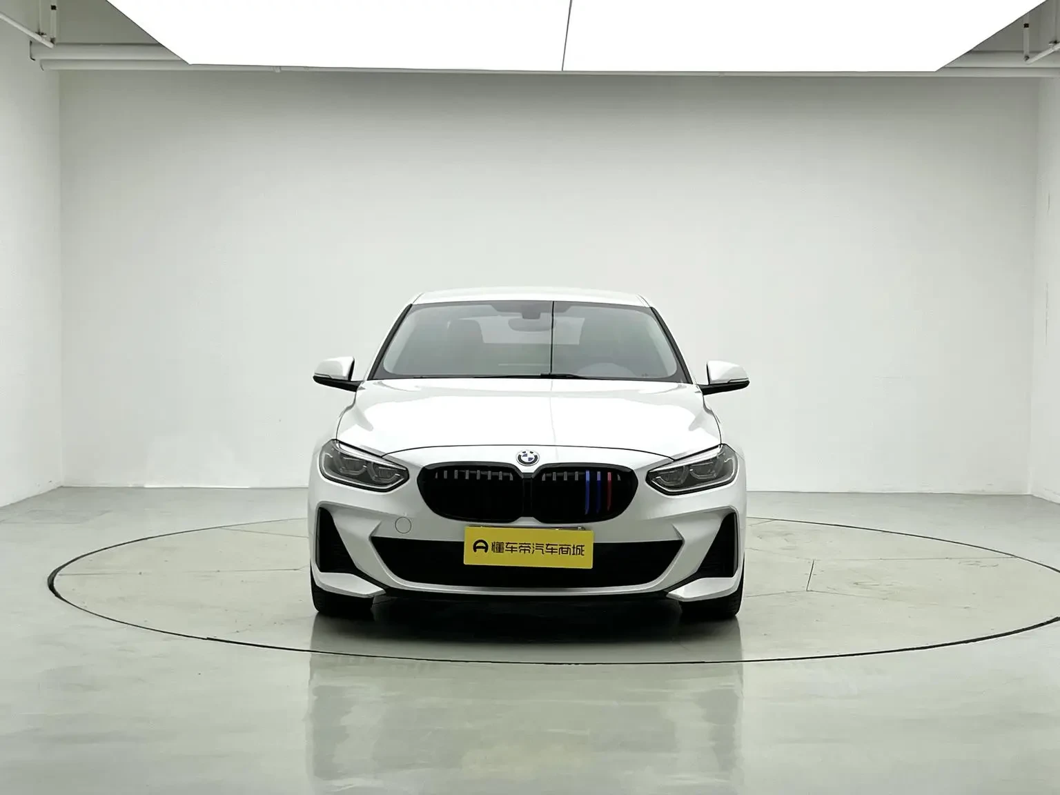 Main__Slider__Photo:undefined undefined 2021-1