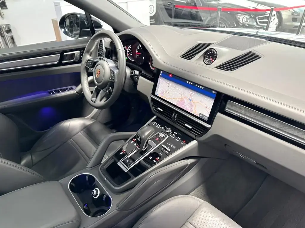 Main__Slider__Photo:Porsche Cayenne S COUPE PANO SPORTAGA ACC BOSE® H-UP 21" 12/2019-1