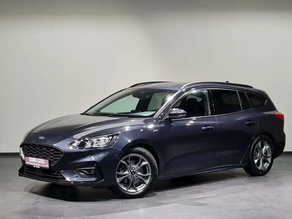 Main__Slider__Photo:Ford Focus 1.0 EcoBoost ST-Line*NAVI*DAB*CARPLAY* 04/2020-1