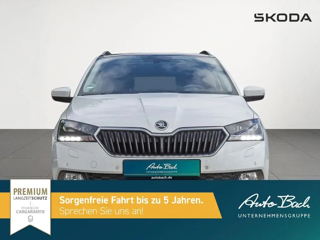 Main__Slider__Photo:Skoda Fabia Combi Clever 1,0l TSI LED GRA Sitzhzg Car 12/2018-1