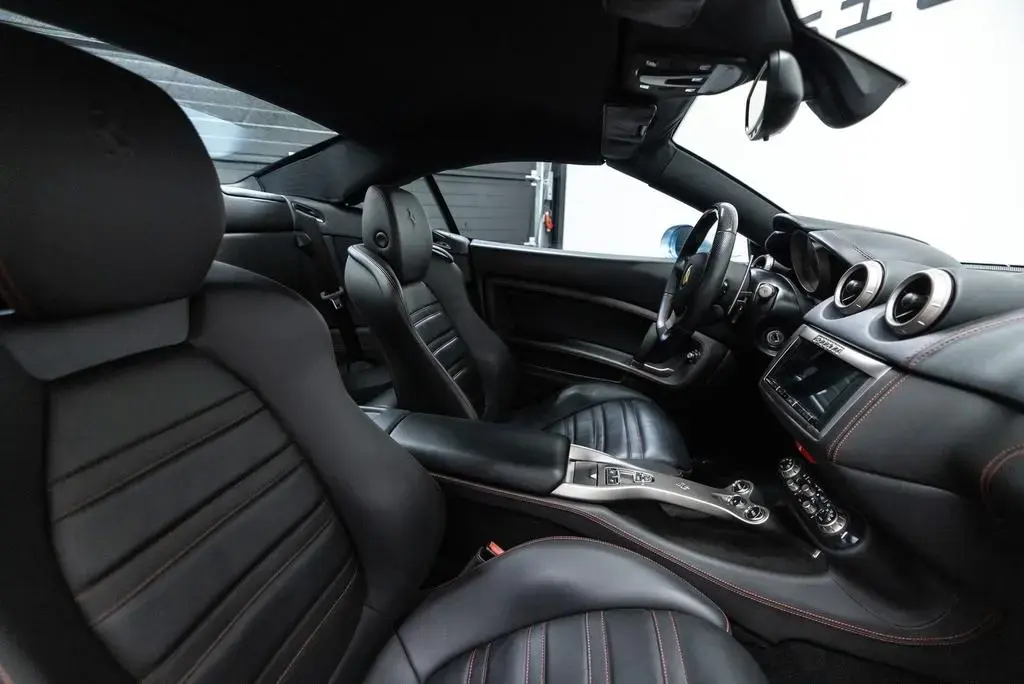 Main__Slider__Photo:Ferrari California 4.3 V8 Btw auto, Fiscale waarde € 22. 08/2009-1