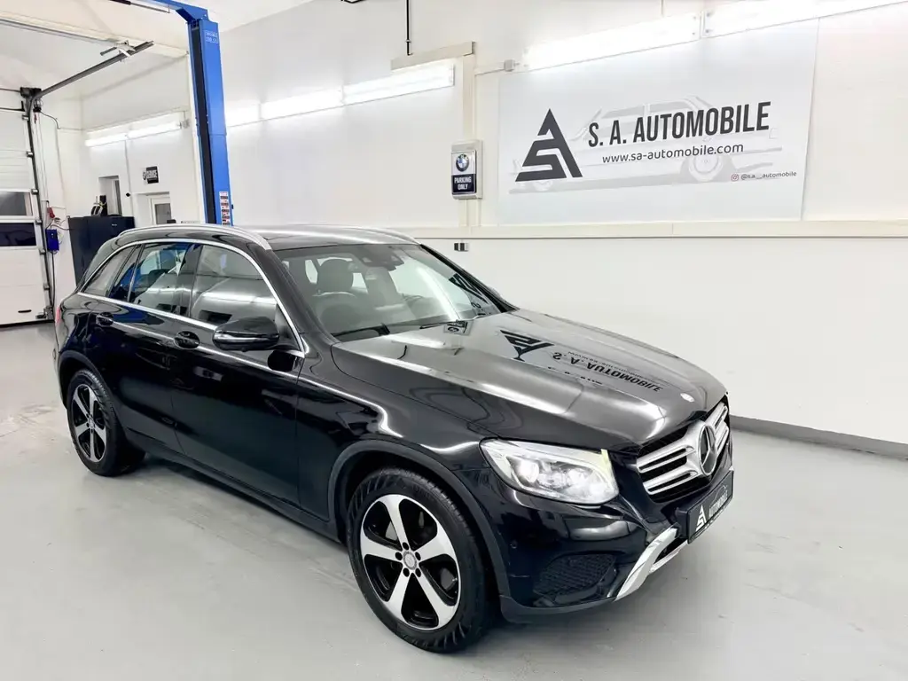 Main__Slider__Photo:Mercedes-Benz GLC-Class 250d 4Matic*Pano*AHK*Memory Sitze 03/2016-1