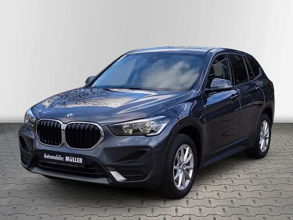 Main__Slider__Photo:BMW X1 sDrive18i*RFK*HuD*DAB*Navi*Panorama* 12/2021-1