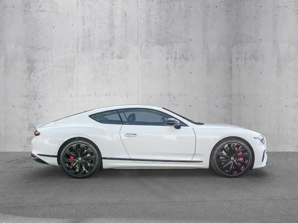 Main__Slider__Photo:Bentley Continental GT Arctica, Bang & Olufsen 10/2025-1