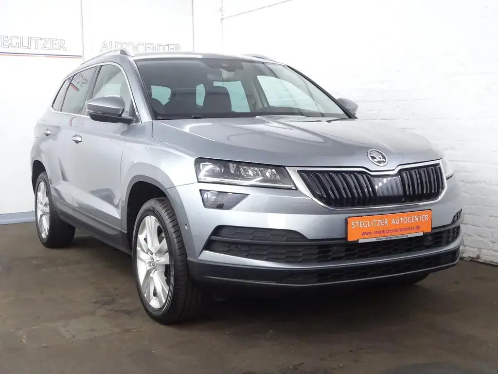 Main__Slider__Photo:Skoda Karoq 1.5 TSI ACT Style DSG ACC/LED/Kamera/Navi 10/2017-1