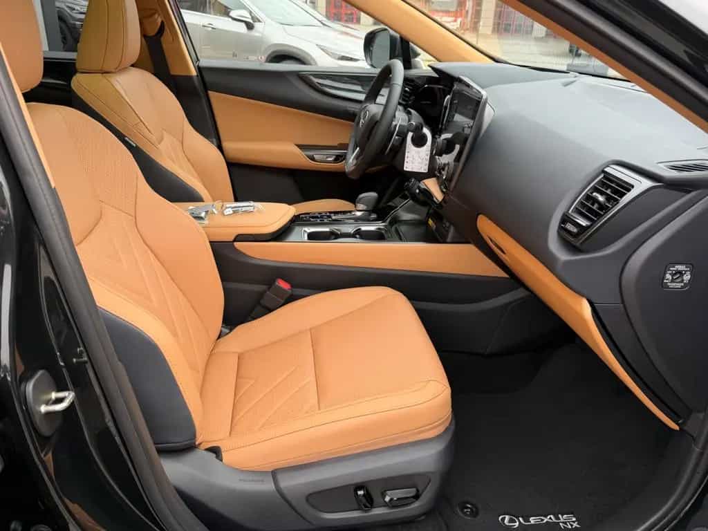 Lexus NX 450h NX 450 h+ E-Executive.HUD.LED.P-Dach.360K.MY26 null-photo-13