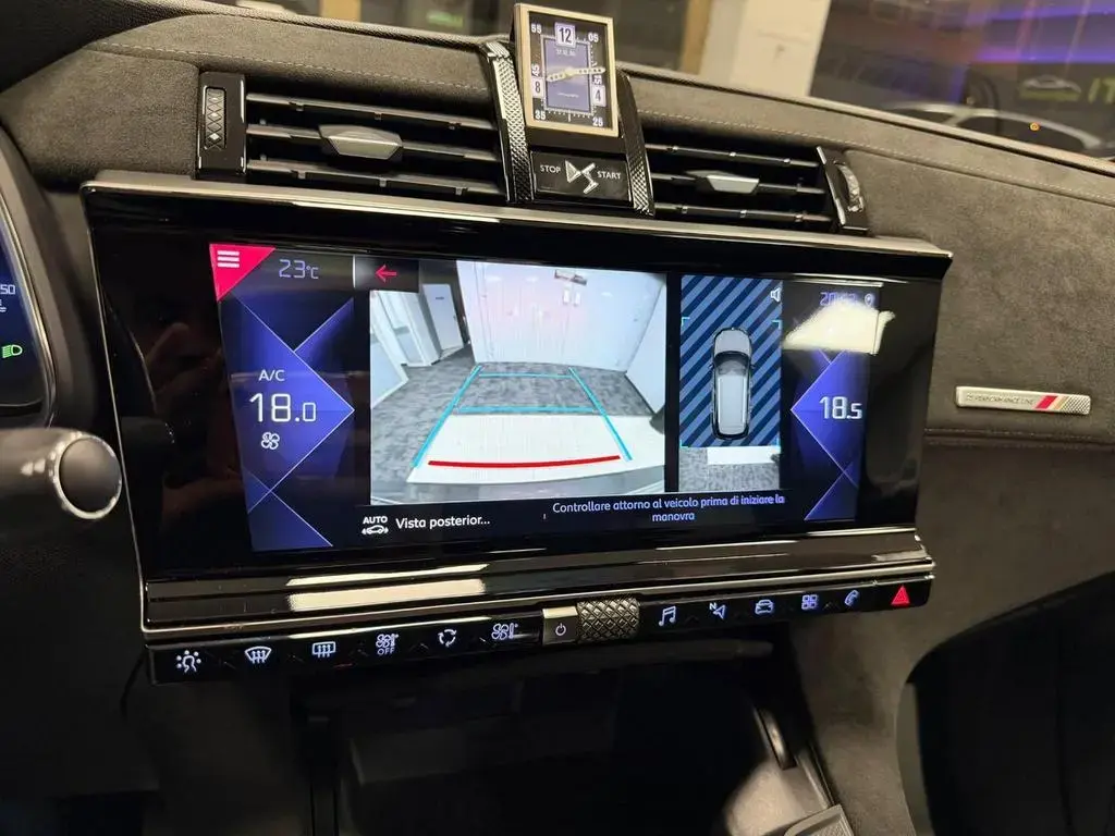 Main__Slider__Photo:DS Automobiles DS7 (Crossback) Ds 7 Crossback BlueHDi 180 aut. Grand Chic 11/2018-1