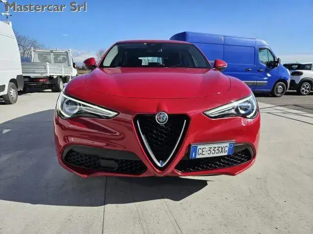 Main__Slider__Photo:Alfa Romeo Stelvio ROMEO Stelvio 2.2 t Business Q4 190cv auto 03/2021-1